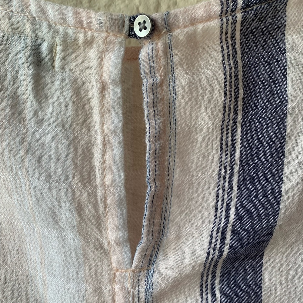 Calvin Klein Cotton Tee/Blouse - Picture 11 of 14